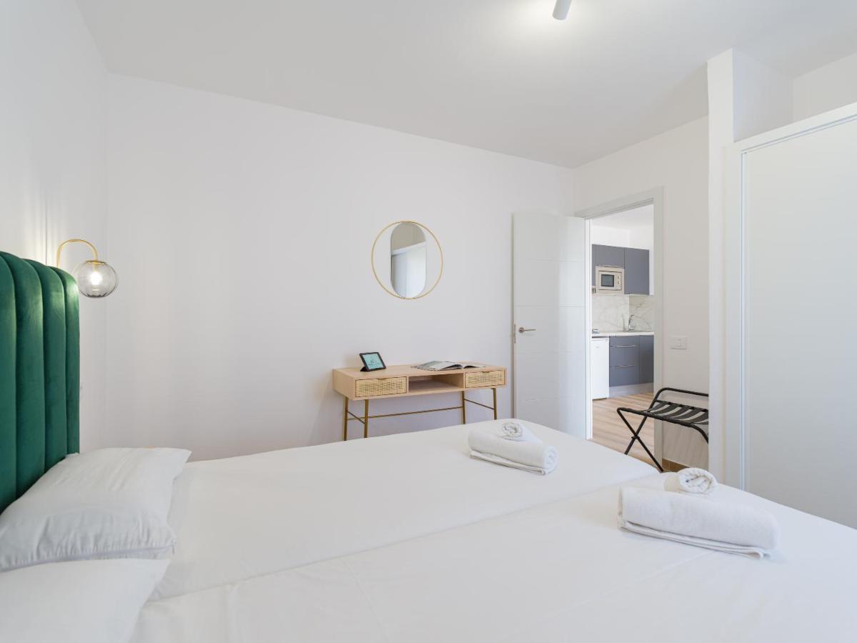 Homeforguest Moderno Apartamento En 科拉雷侯 外观 照片